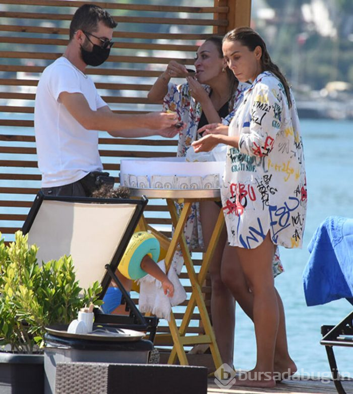 Ziynet Sali havluya gerek duymadı!