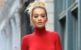 Rita Ora'dan cesur paylaşım