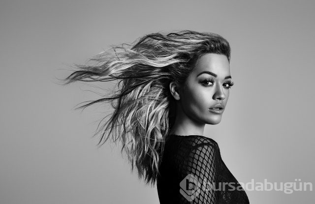 Rita Ora'dan cesur paylaşım