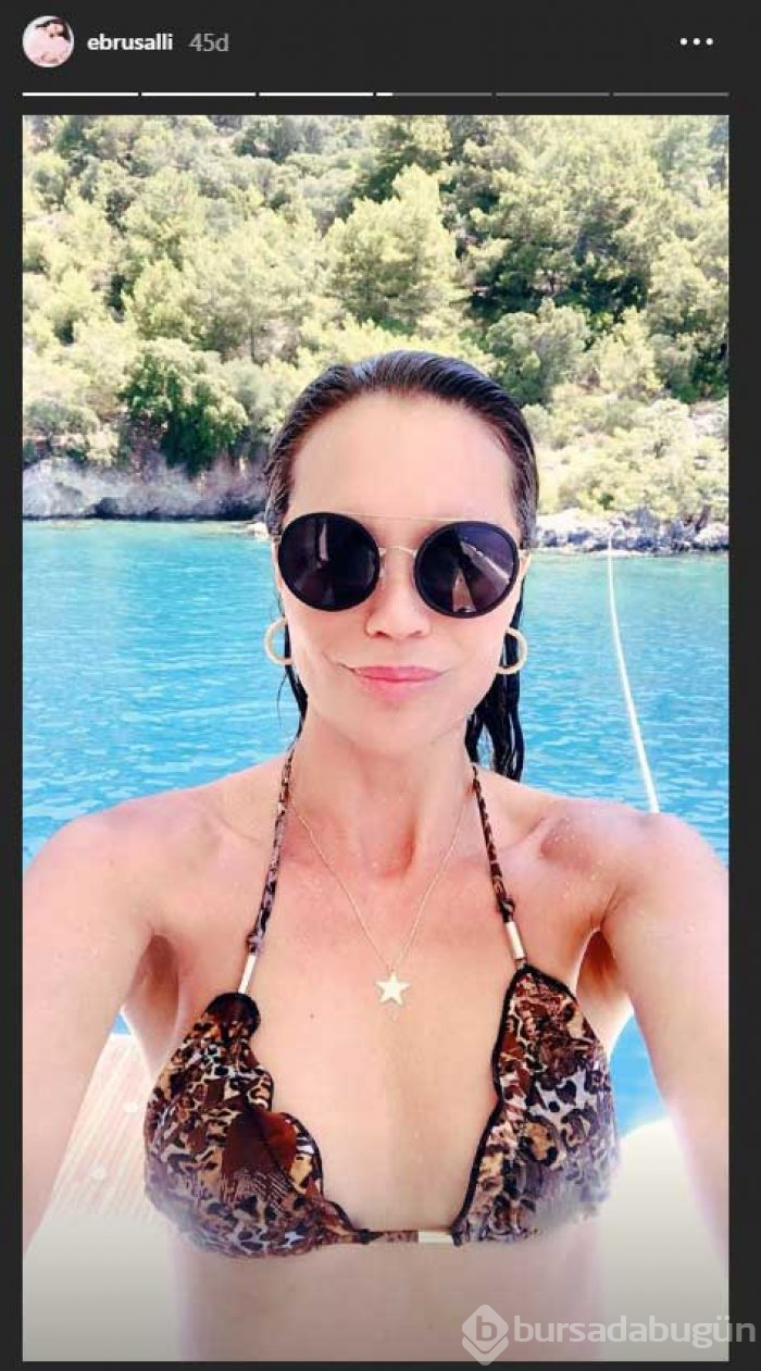 Ebru Şallı eğlendiği mekanda tabak kırdı