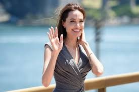 Angelina Jolie, çocuk şiddetine karşı yetkilileri göreve çağırdı