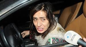 Yıldız Tilbe makyajsız görüntülendi