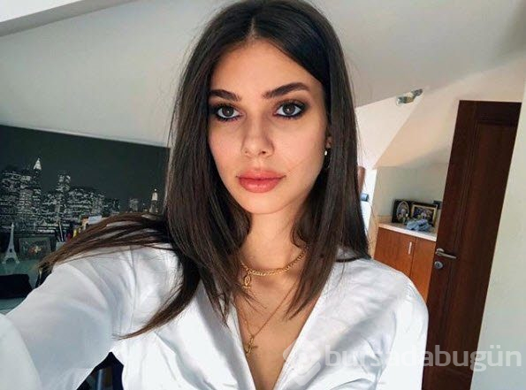 Deren Talu ve Baran Tınaz aynı yerde tatil yapıyor

