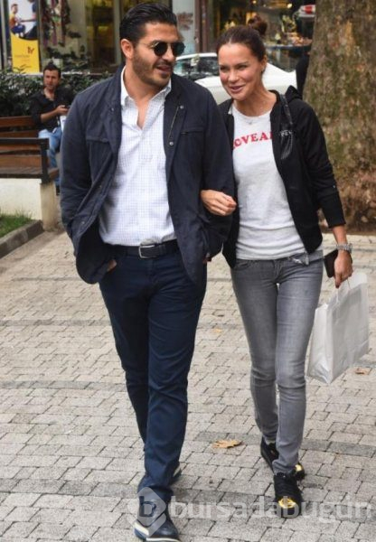 Ebru Şallı rest çekti: Kimseye hesap vermem!
