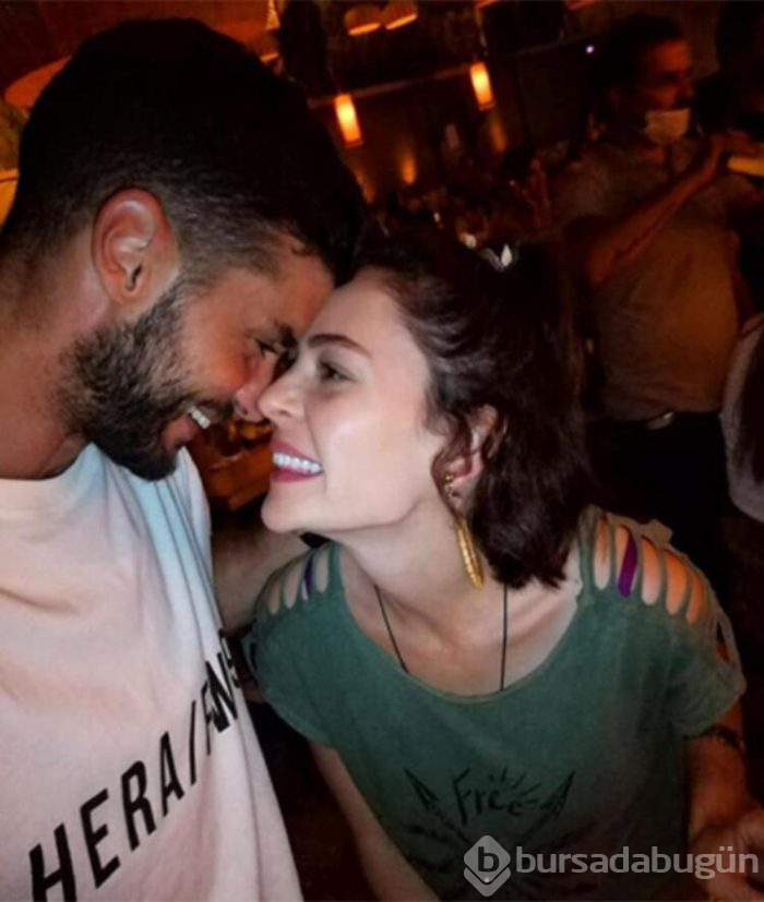 Berk Oktay'dan Yıldız Çağrı Atiksoy'a: Kadınım