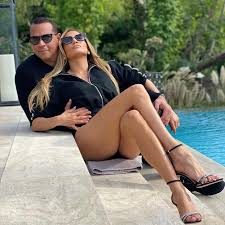 Jennifer Lopez- Alex Rodriguez çiftinin yeni evlerinin fiyatı dudak uçuklattı!
