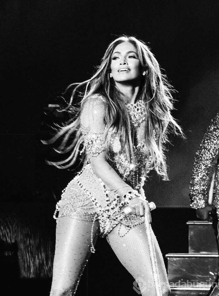 Jennifer Lopez- Alex Rodriguez çiftinin yeni evlerinin fiyatı dudak uçuklattı!
