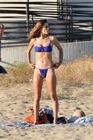 Alessandra Ambrosio voleyboldan vazgeçmiyor
