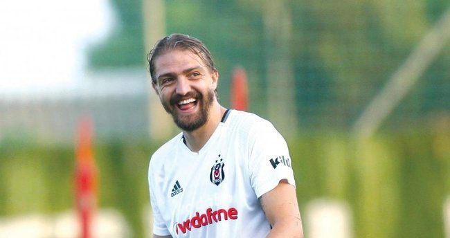 Caner Erkin'den Mihran Ela dövmesi