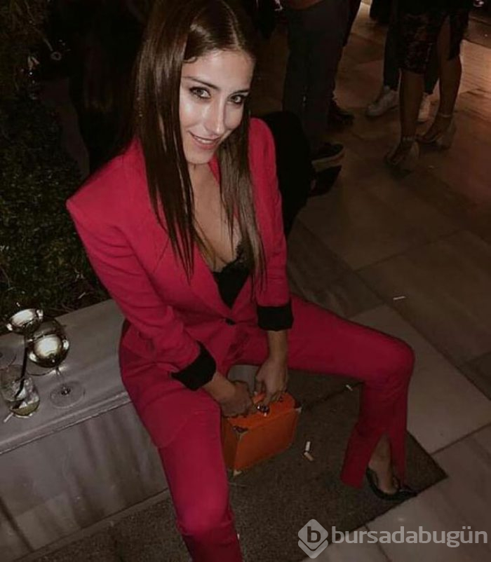 Hazal Kaya oğlu Fikret Ali'yle setlere döndü