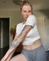Ireland Baldwin sevgilisinin fotoğraflarını çekti