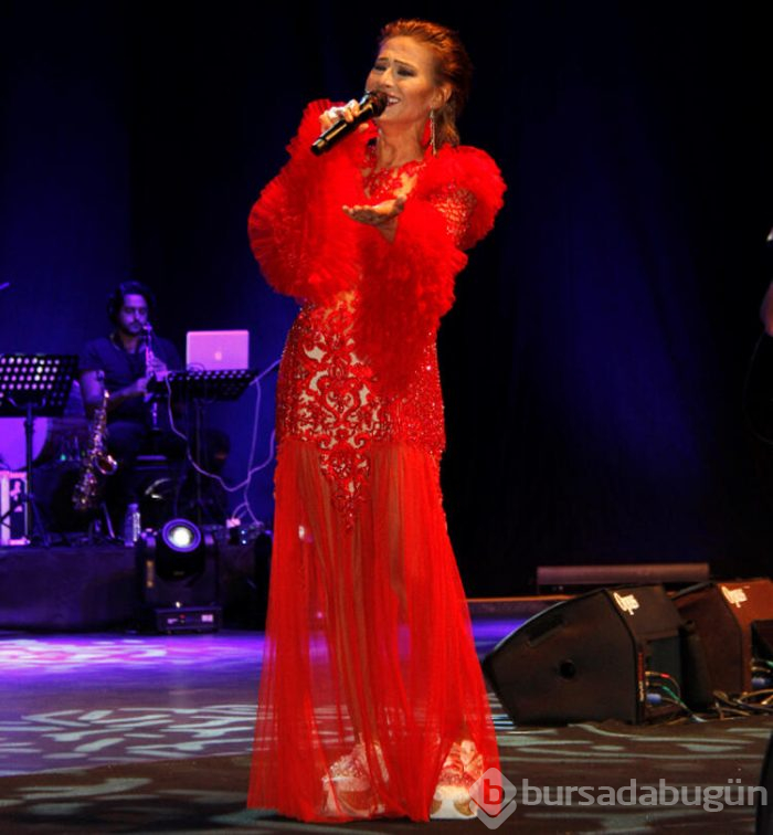 Yıldız Tilbe "Koronavirüs olmasaydı gelirdim"