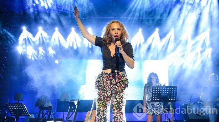 Sertab Erener: Babamı kaybettiğim akşam sahneye çıktım