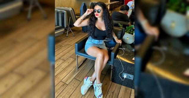 Ebru Polat kendine tektaş aldı