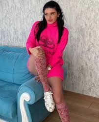 Ebru Polat kendine tektaş aldı