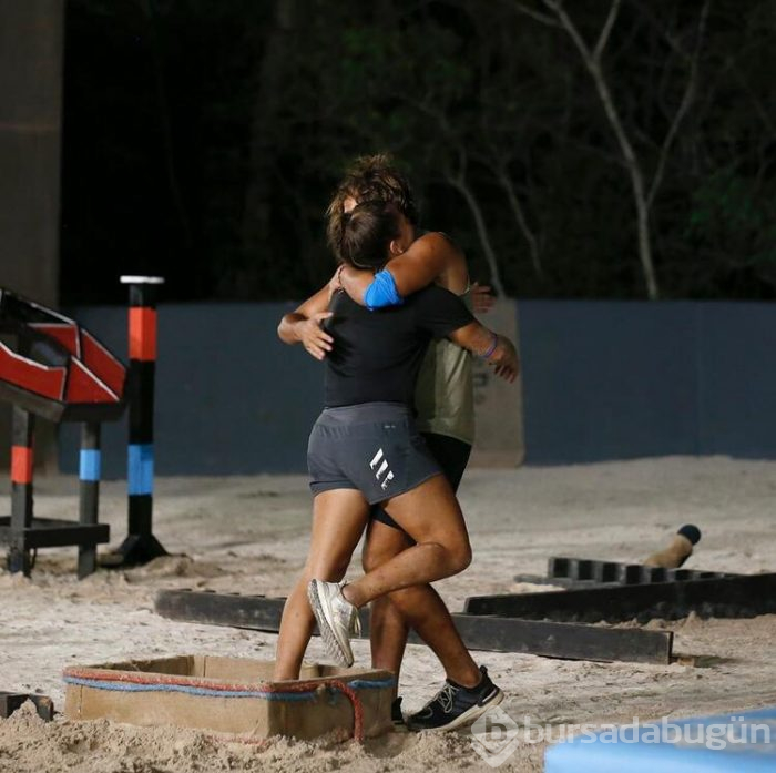 Survivor Cemal Can Cansever ve Nisa Bölükbaşı arasında neler oluyor? Dikkat çeken düşüş...