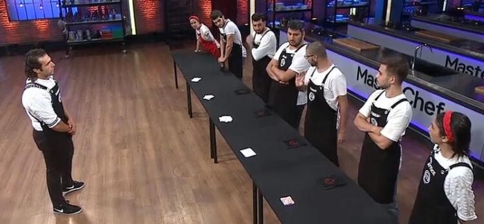 MasterChef'te Eray ve Serhat birbirine girdi! 'Seni buradan göndereceğim'

