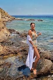 Özlem Yıldız ne yapsa olmuyor!