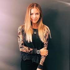 Ivana Sert: Mesafeler aşkımıza engel değil