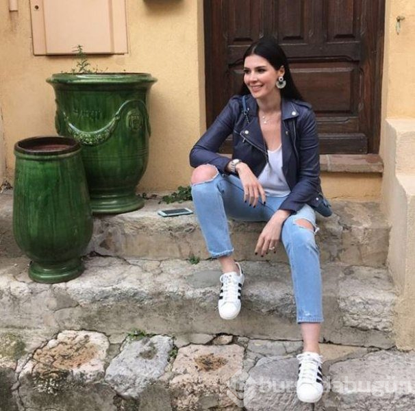 Hatice Şendil'in dudaklarına ne oldu?