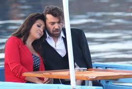 Issız adam Halil Sezai plajda

