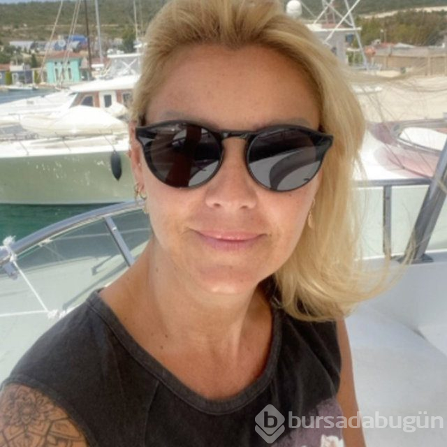 Pınar Altuğ ile eşi Yağmur Atacan'ın Marmaris tatili

