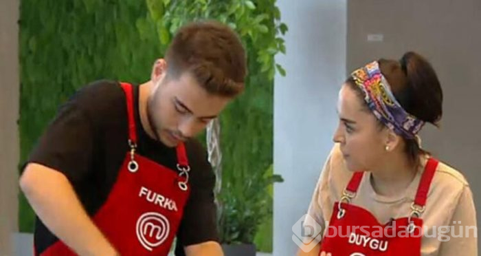MasterChef'te Duygu ve Furkan birbirine girdi