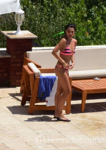 Erkan Kolçak Köstendil ile eşi Cansu Tosun'dan Marsel paylaşımları
