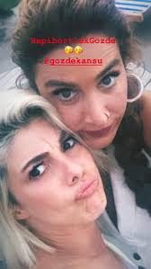 Şarkıcı Sıla, Gözde Kansu ile nostalji yaptı
