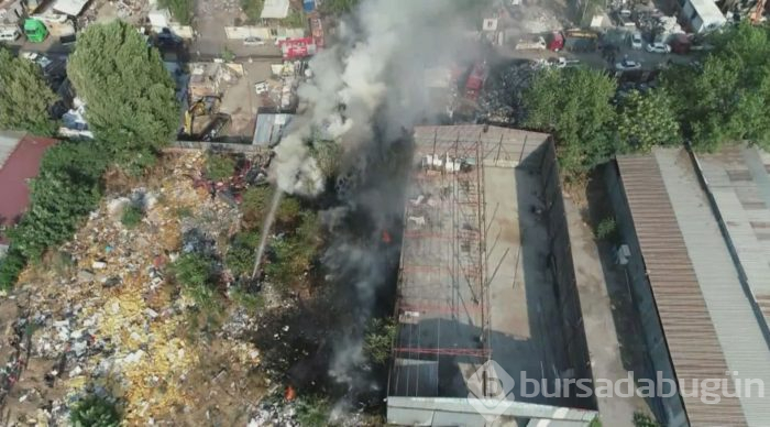 Bursa'da geri dönüşüm tesisinde büyük yangın çıktı!