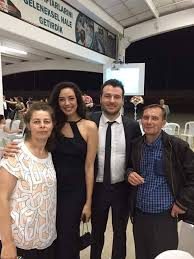 Azra Akın: Seninle her s&#807;eye varım ben