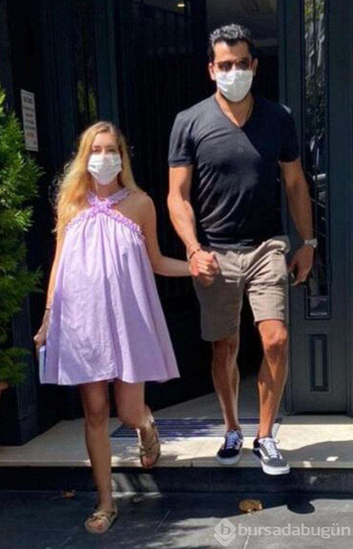 Sinem Kobal'ın karnı burnunda! Aylar sonra görüntülendiler
