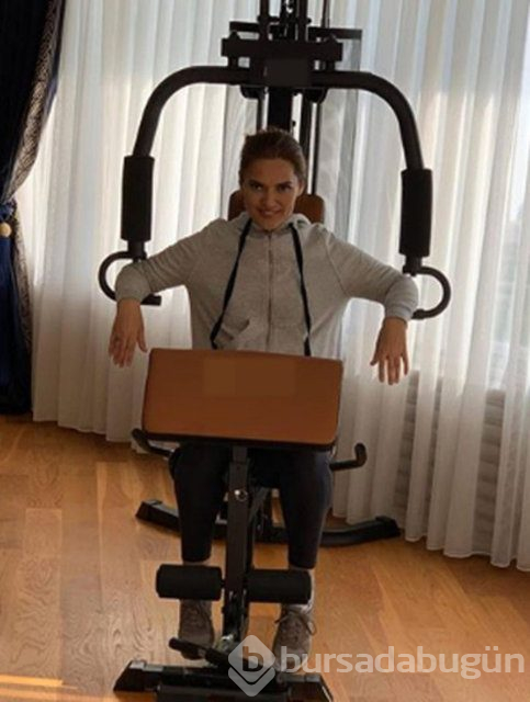 Ünlülerin spor paylaşımları
