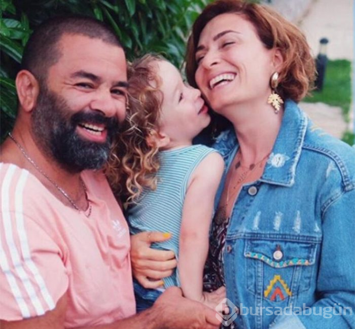 Ceyda Düvenci'den eşine: Hep kalbimiz aşktan ağzımızda atsın
