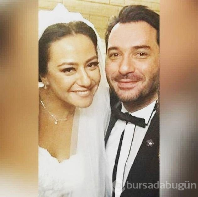 Ezgi Sertel-Ozan Çobanoğlu çiftinden aile pozu