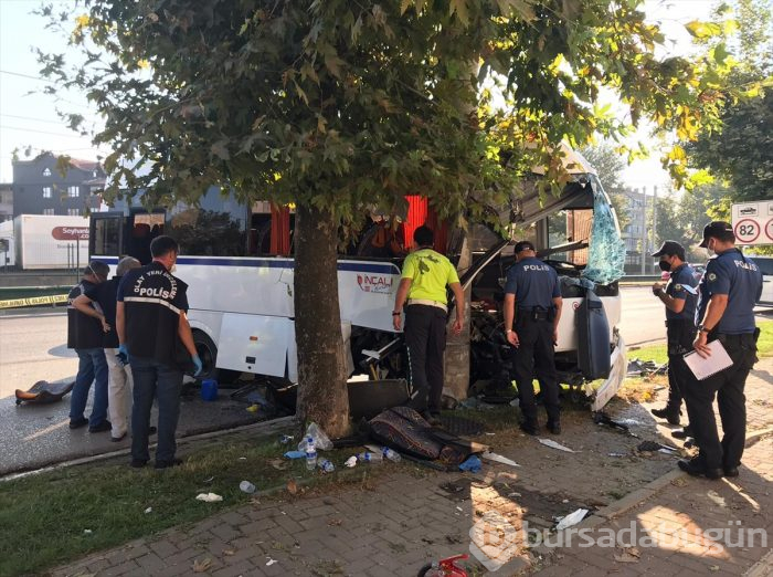 Bursa'da feci kaza! 2 ölü, 17 yaralı