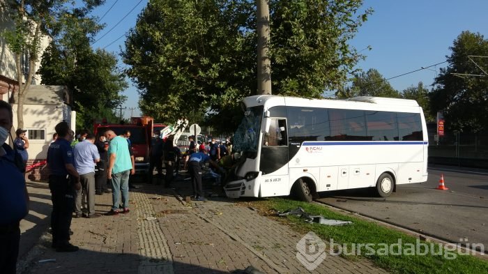 Bursa'da feci kaza! 2 ölü, 17 yaralı