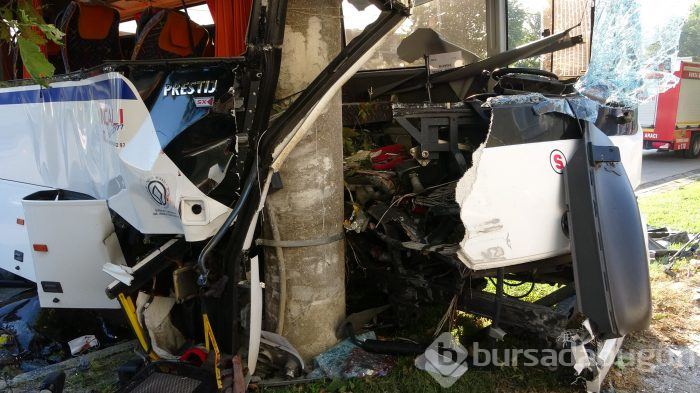 Bursa'da feci kaza! 2 ölü, 17 yaralı