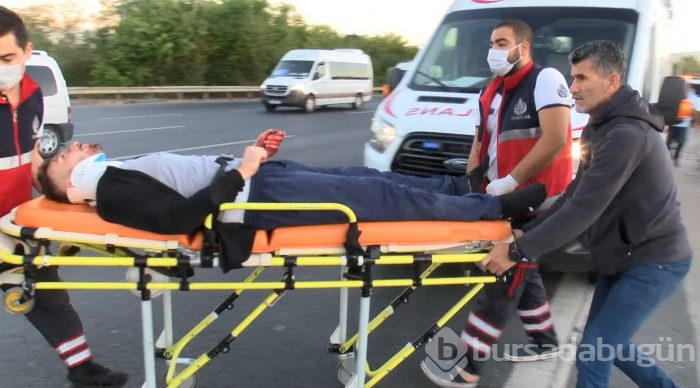Bursa plakalı kamyonet devrildi: 3 yaralı