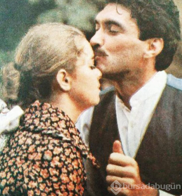 Şöhretin zirvesinde ekranlara ara verdi! Tarık Tarcan şimdi ne yapıyor?
Şöhretin zirvesinde ekranlara ara verdi! Tarık Tarcan şimdi ne yapıyor?
