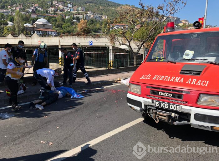 Bursa'da feci kaza: 2 ölü, 1 yaralı