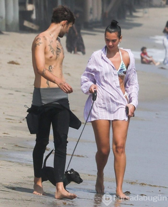 Dua Lipa ile Anwar Hadid'in plaj keyfi
