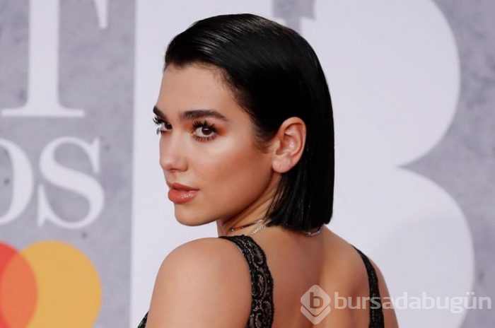 Dua Lipa ile Anwar Hadid'in plaj keyfi

