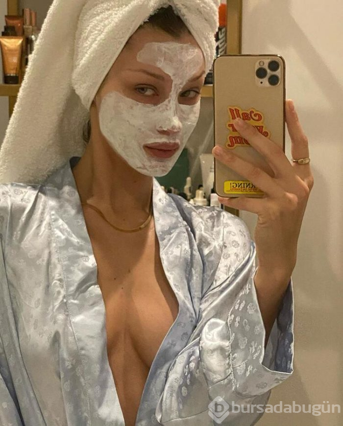 Bella Hadid: 14 yaşımdan beri belirtileri yaşıyorum
