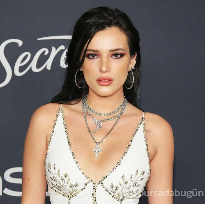 Bella Thorne bir günde bir milyon dolar kazandı
