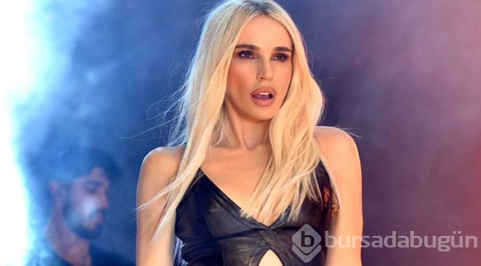 Şarkıcı Gülşen, Survivor Cemal'i affetmedi
