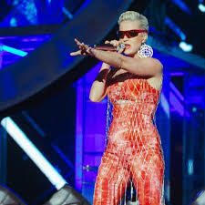 Katy Perry'den doğum sonrası ilk poz
