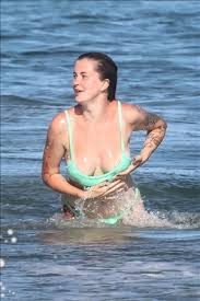 Ireland Baldwin darbedildikten sonra ilk kez görüntülendi
