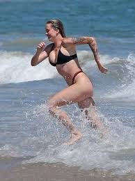 Ireland Baldwin darbedildikten sonra ilk kez görüntülendi
