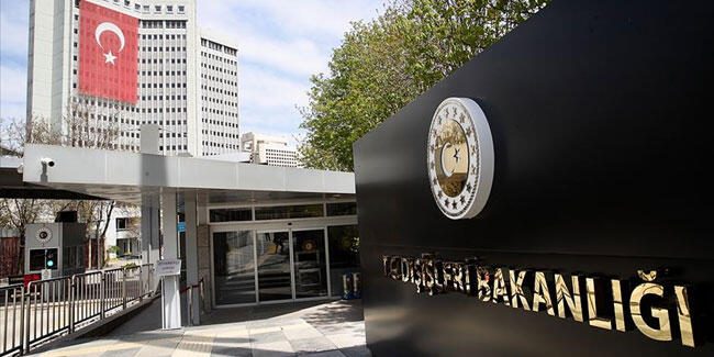 İzzet ve Yasemin Özilhan çiftinden güzel haber! Üçüncü çocuk yolda...
